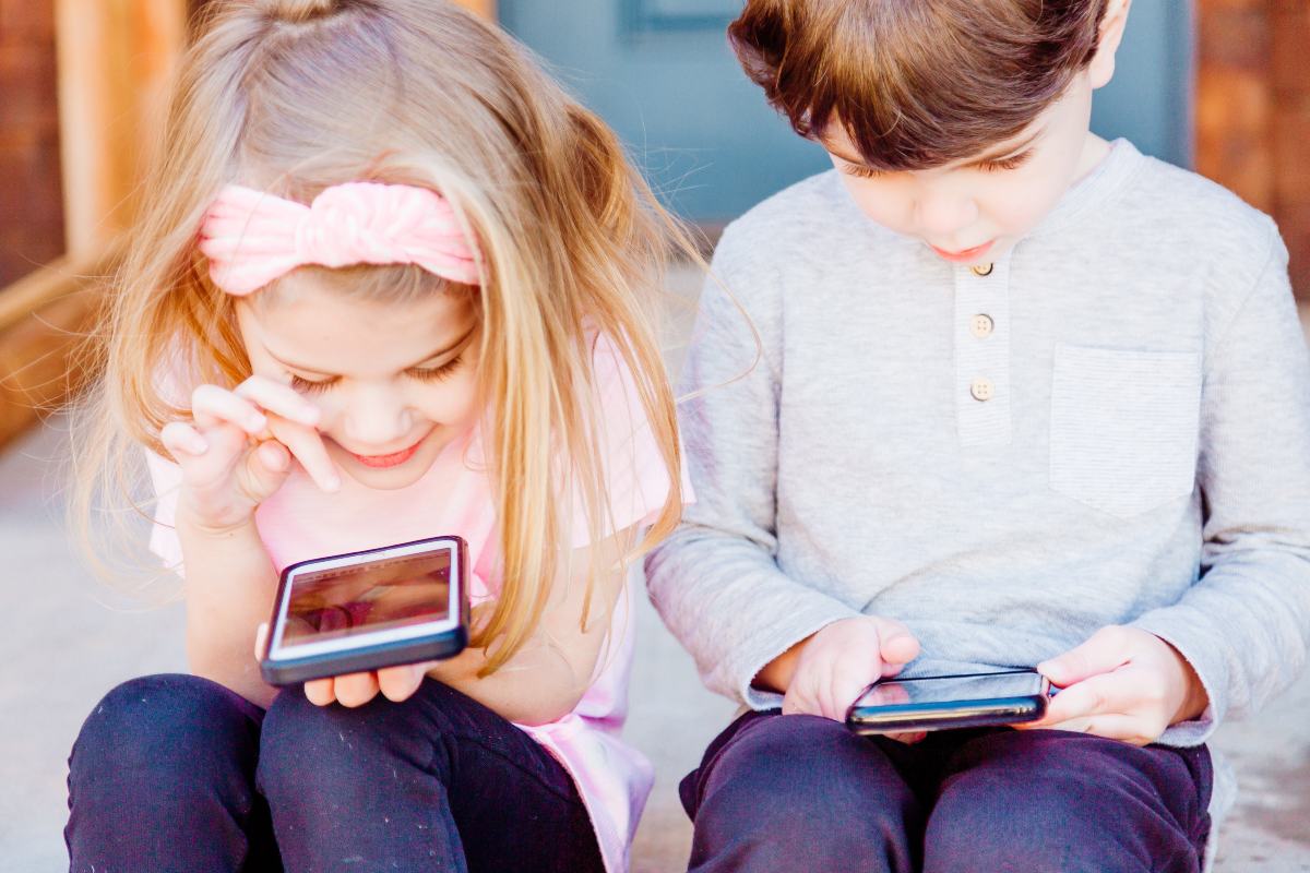 too-much-screen-time-for-kids